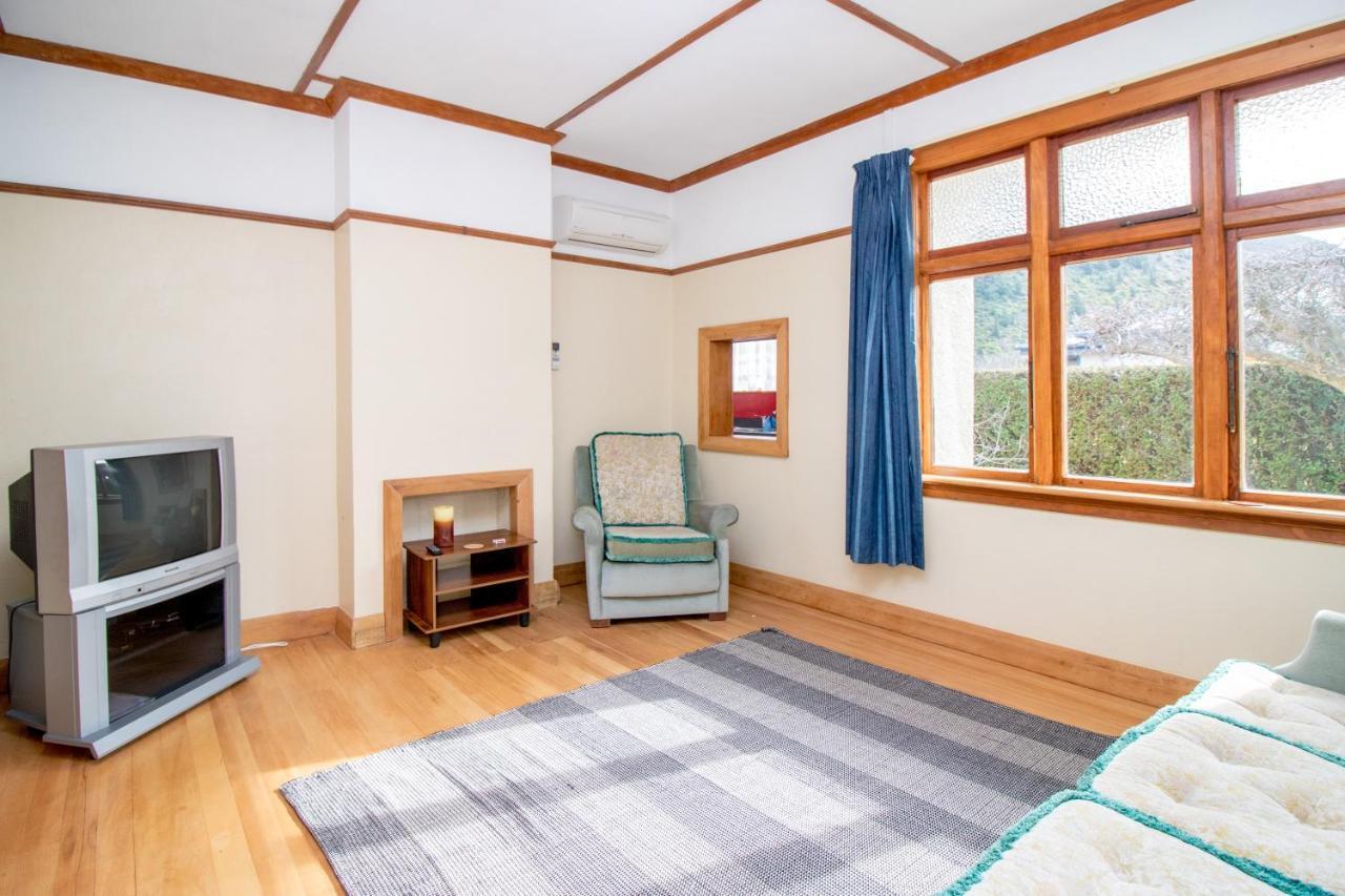 Langdale Lodge Kurow Esterno foto